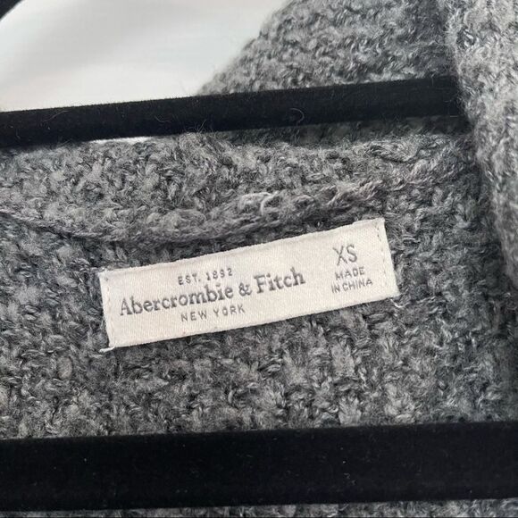 Abercrombie and Fitch Open Front Hooded Cardigan - Picture 4 of 6